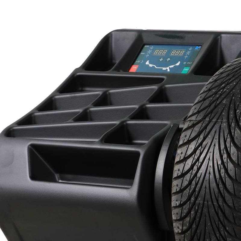 ms 220 tray and screen close up The easy to use screen and organised tray available on the megaspin 220 Wheel Balancer.